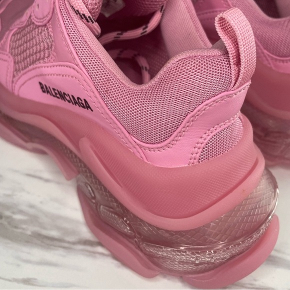 BALENCIAGA SHOES 100% AUTHENTIC BALENCIAGA SNEAKERS BALENCIAGA TRIPLE S … - Picture 10 of 15